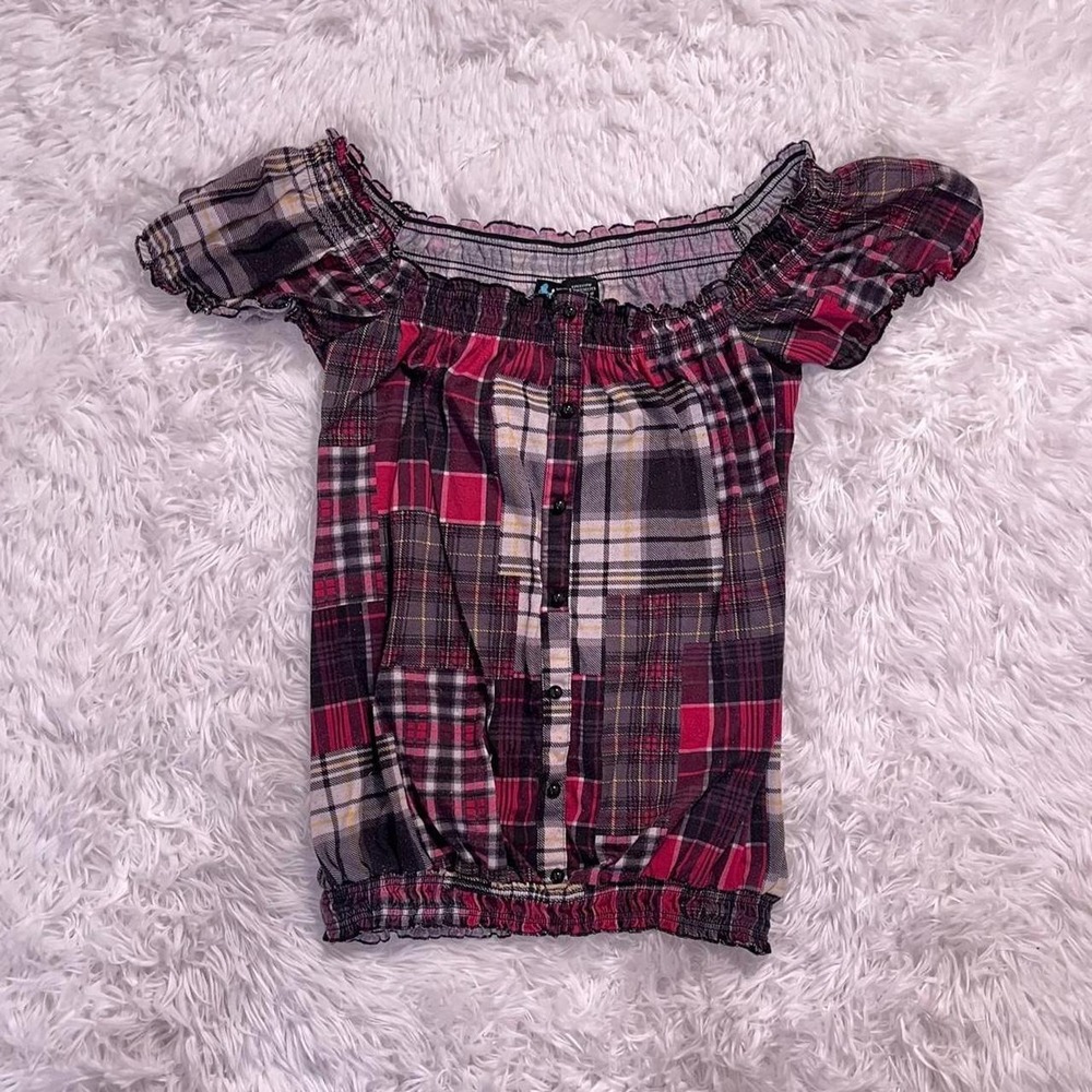 y2k red & black plaid button up ruffle top small